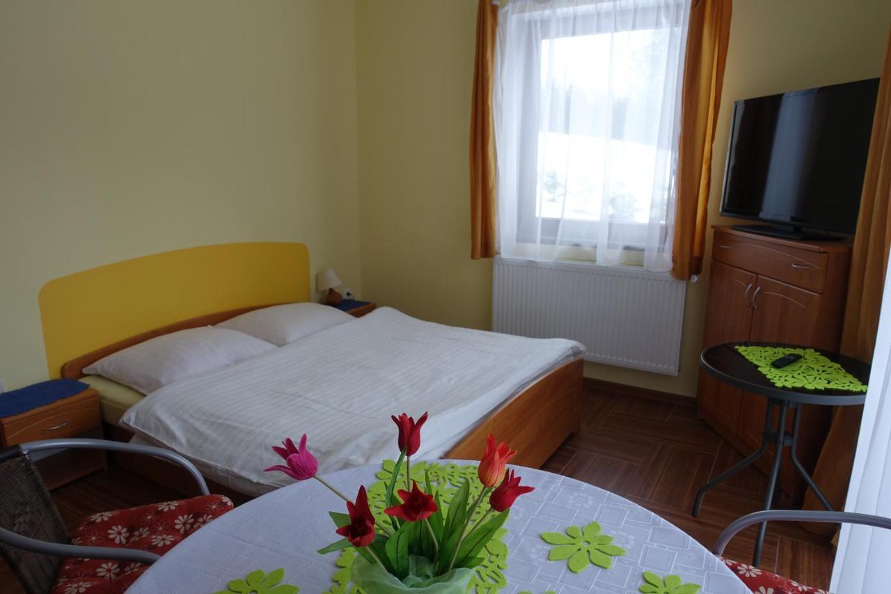 Apartamenty U Ani กูโดวาสโดรยจ์ ภายนอก รูปภาพ